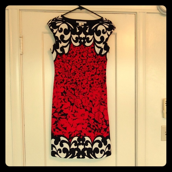 Maggy London Dresses & Skirts - Maggie london dress